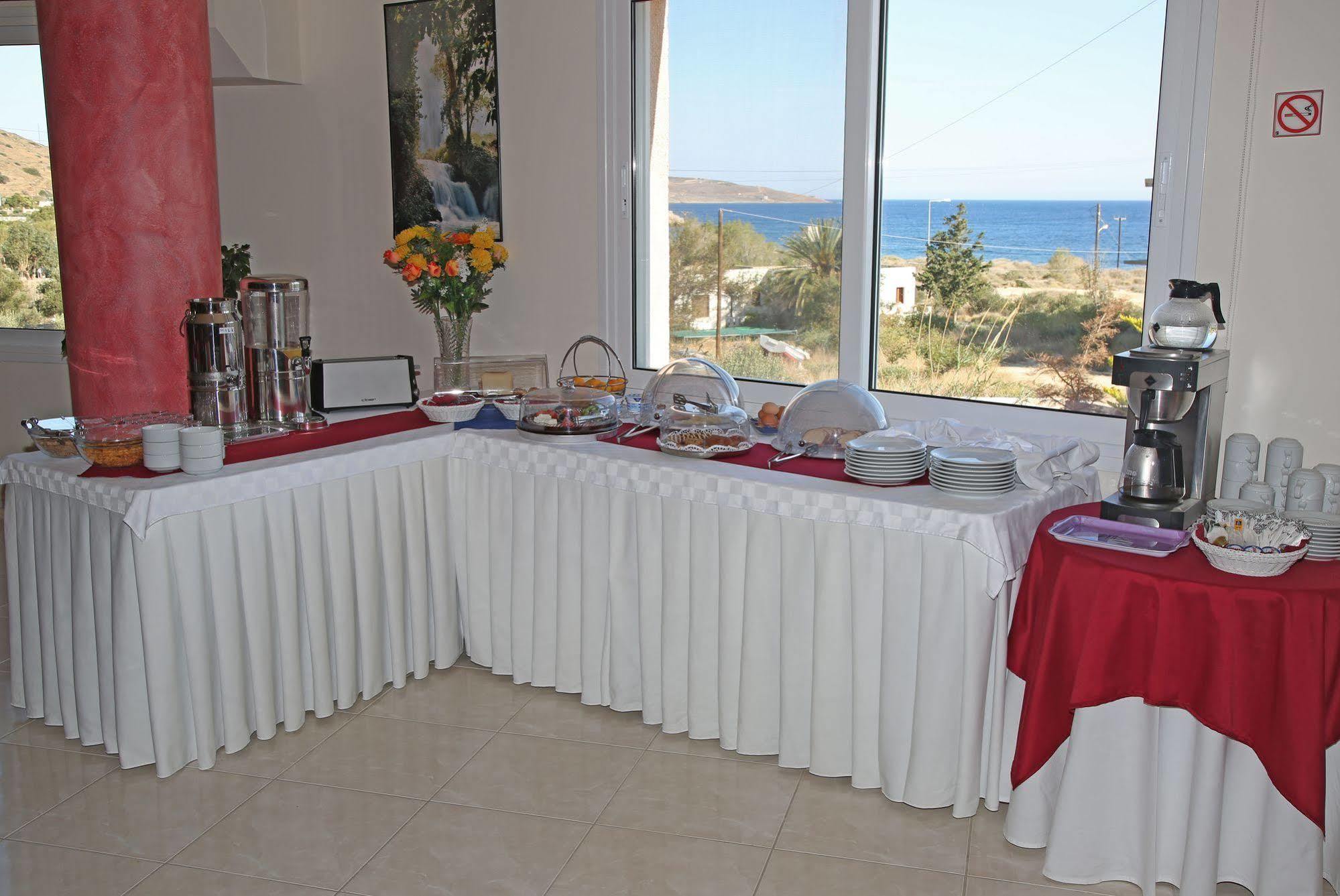 Hotel Sea Breeze Сития Екстериор снимка